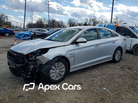 Hyundai Sonata 2016 - Image 1 of 13
