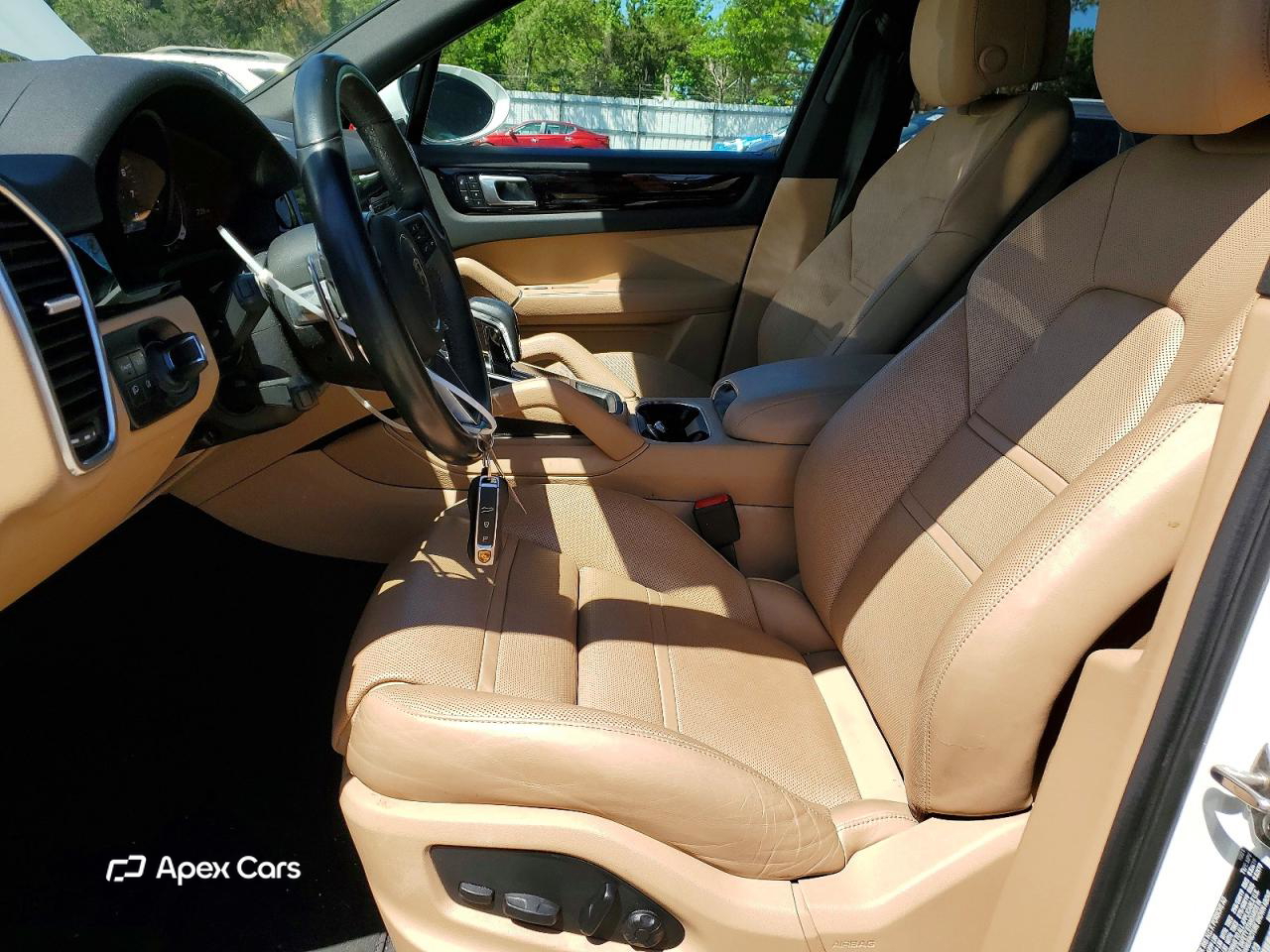 Porsche Cayenne 2022