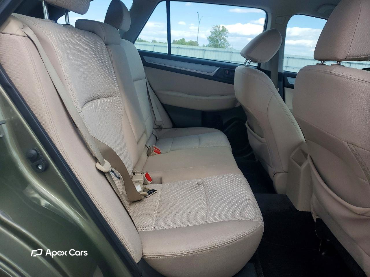 Subaru Outback 2015