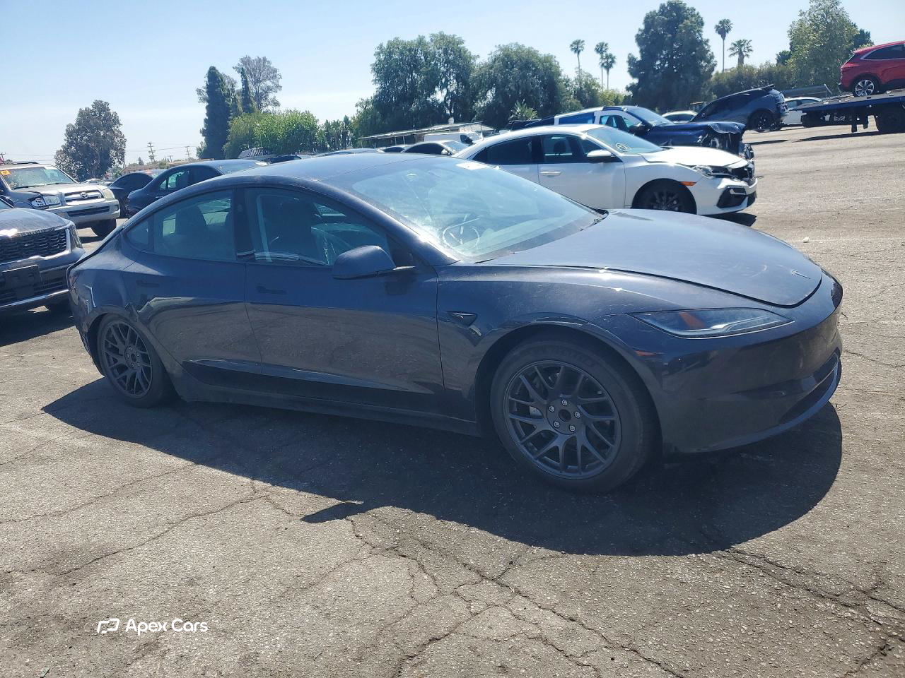Tesla Model 3 2025