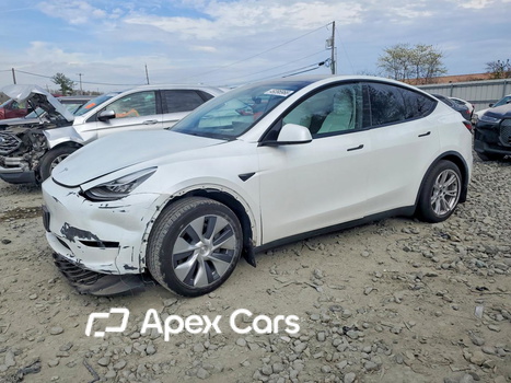 Tesla Model Y 2023 - Zdjęcie 1 z 12
