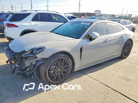 2018 Porsche Panamera - Zdjęcie 1 z 12