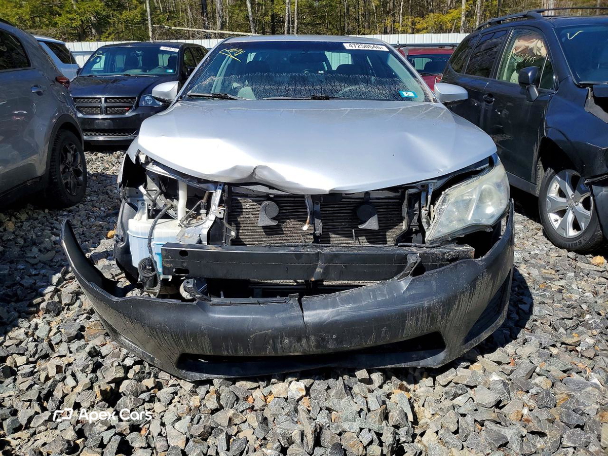 Toyota Camry 2012