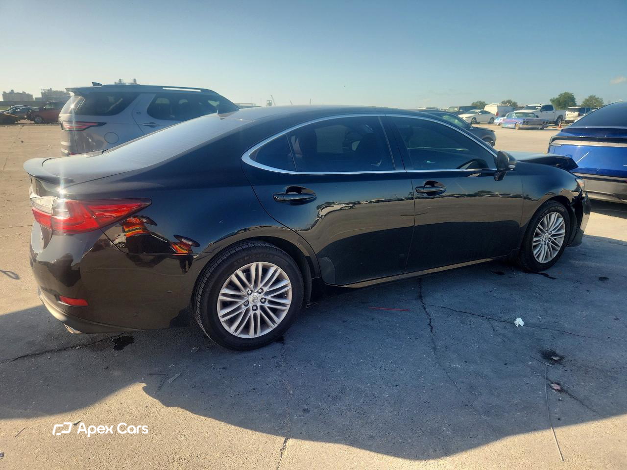 Lexus ES 2016