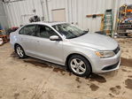 Volkswagen Jetta 2013