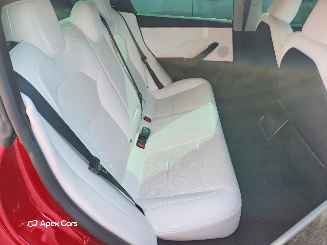 Tesla Model 3 2025