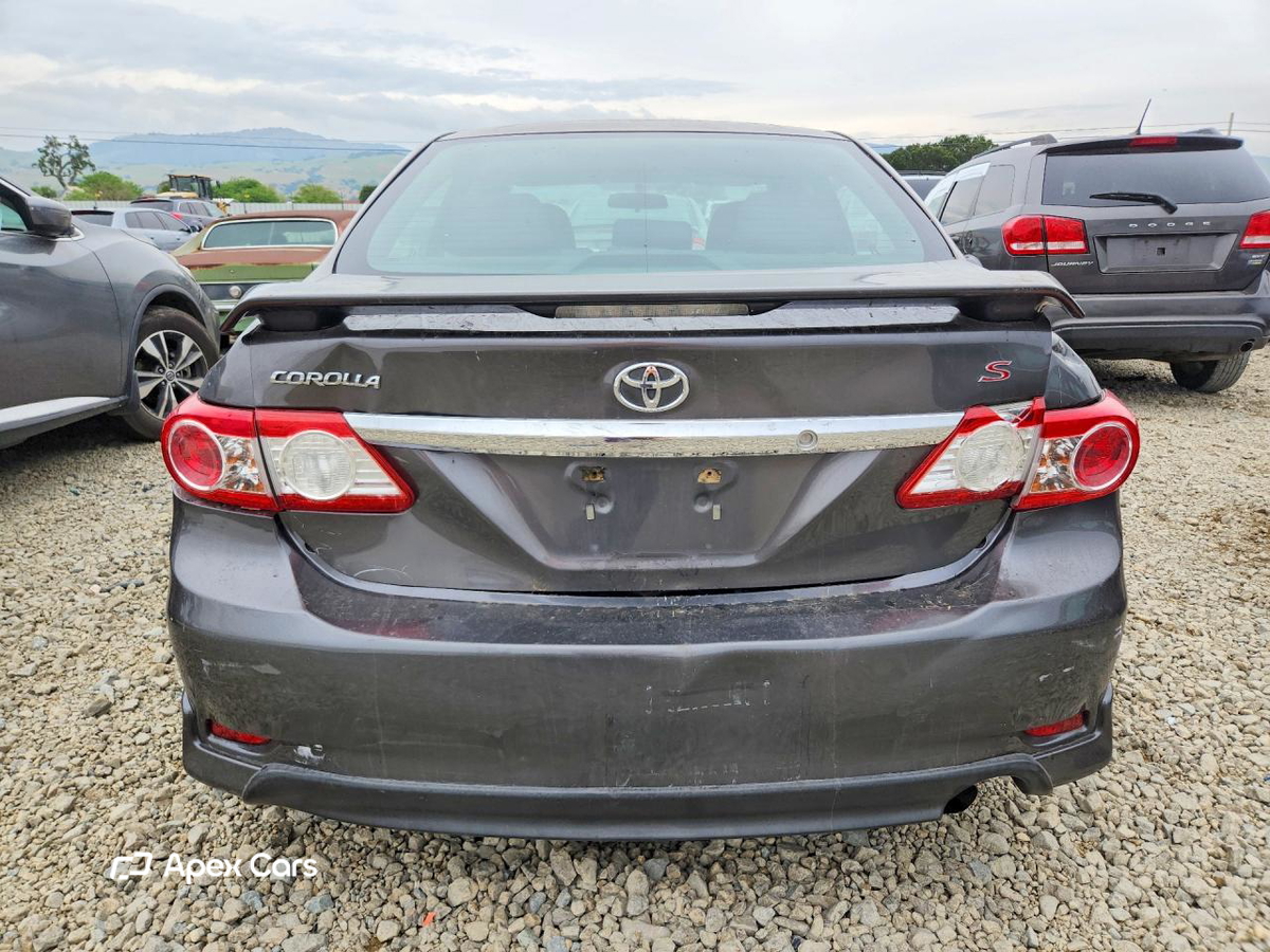 Toyota Corolla 2013