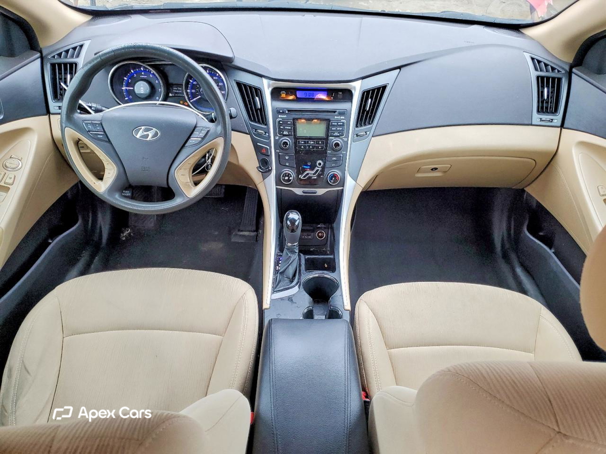 Hyundai Sonata 2011