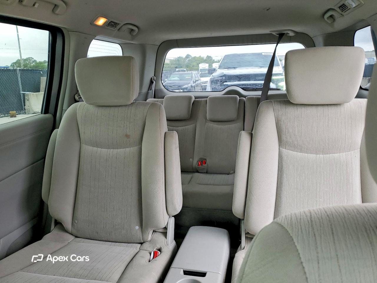 Nissan Quest 2016
