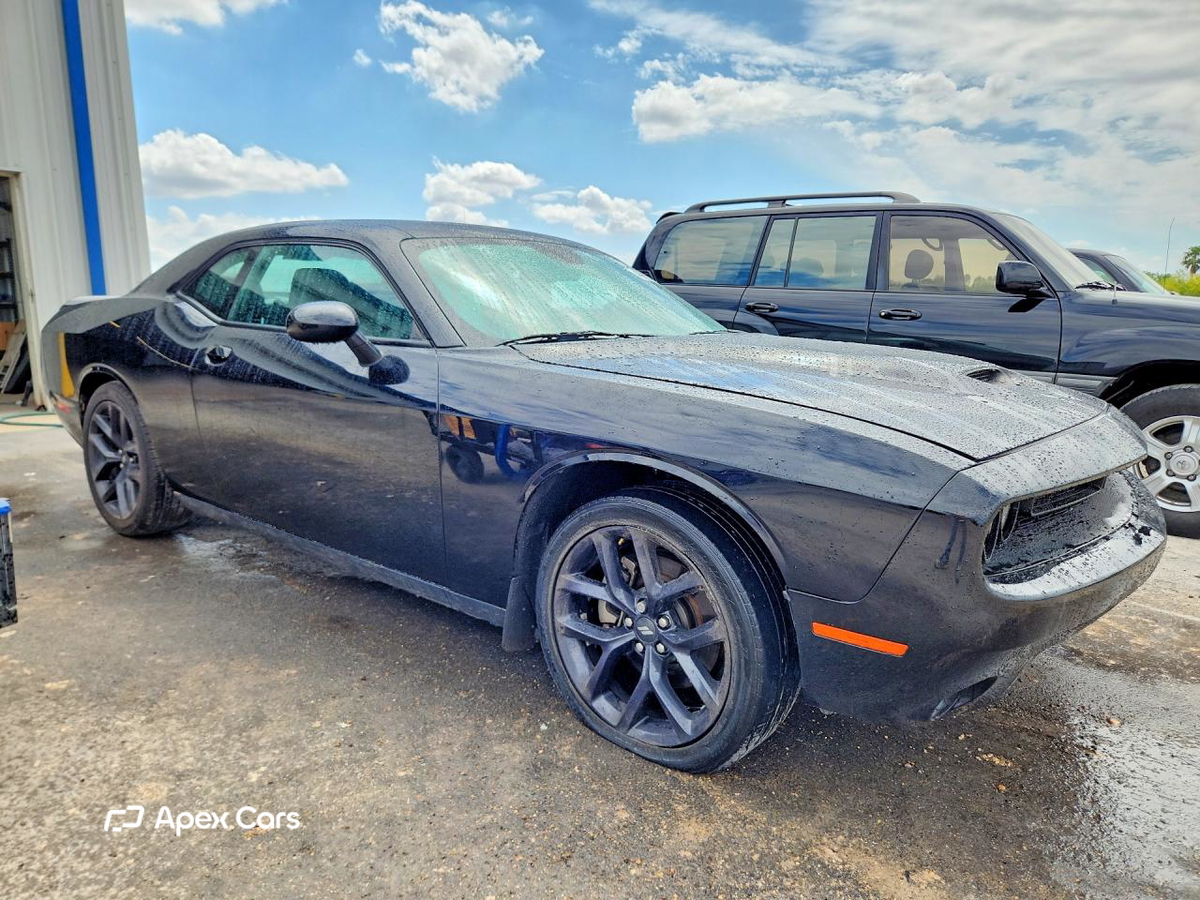 Dodge Challenger 2021