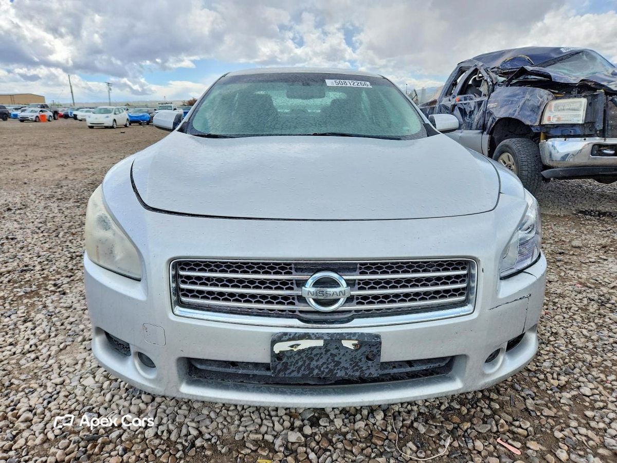 Nissan Maxima 2011