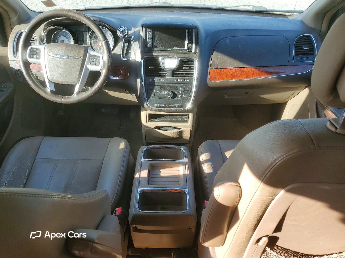 Chrysler Voyager 2016