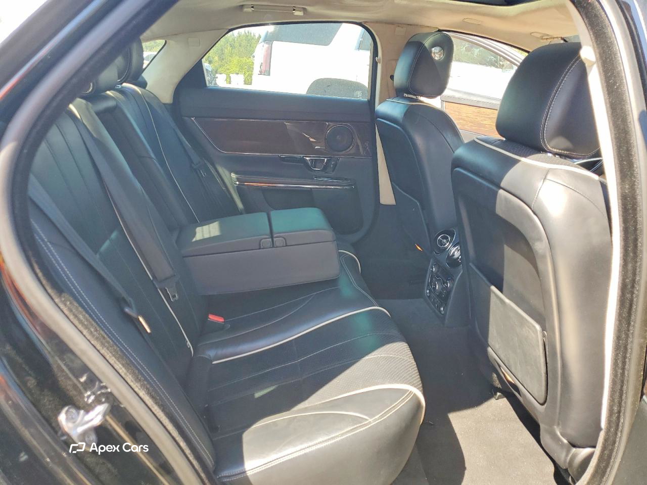 Jaguar XJ 2014