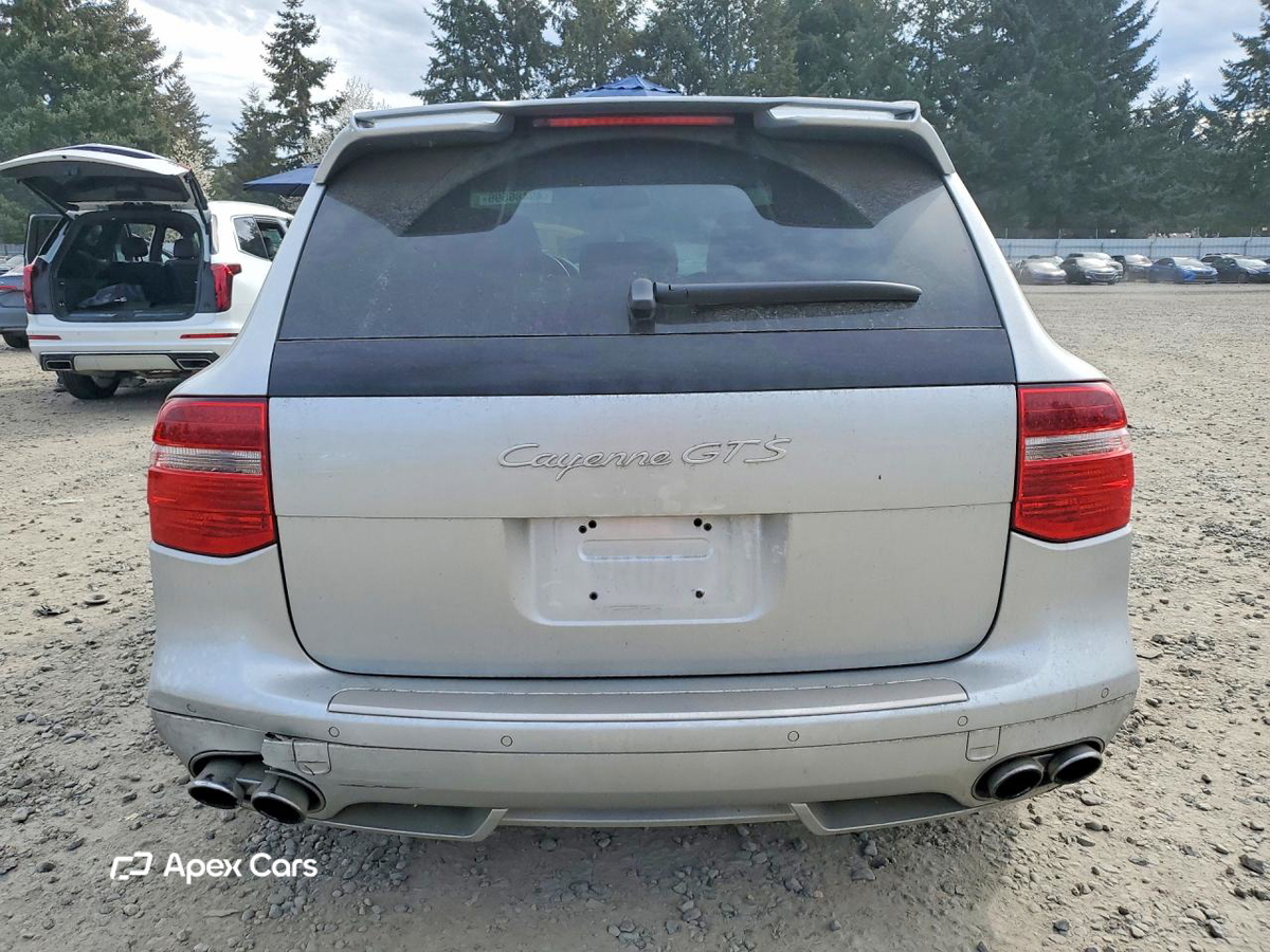 Porsche Cayenne 2010