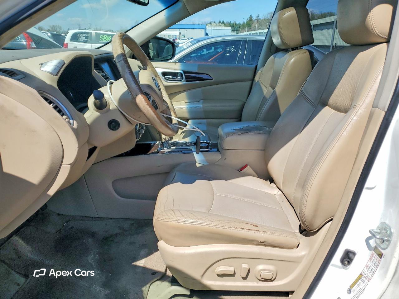 Nissan Pathfinder 2013