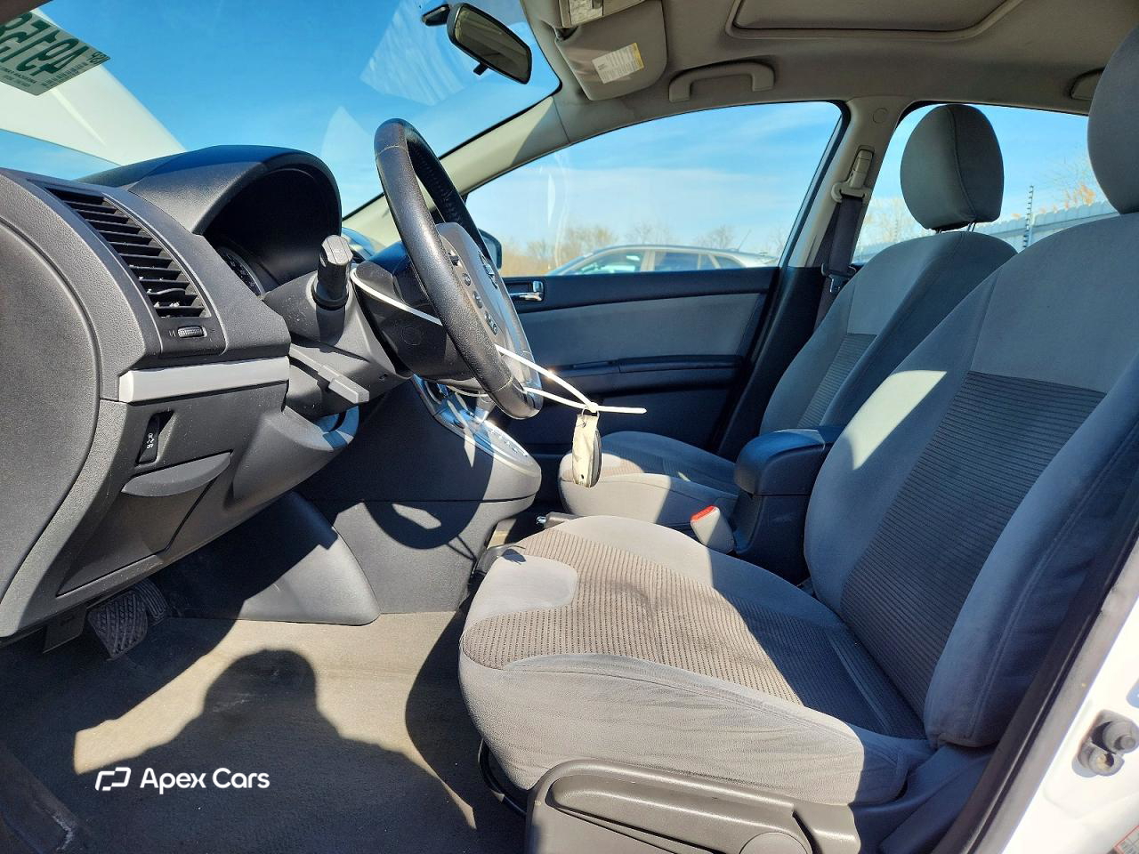 Nissan Sentra 2012