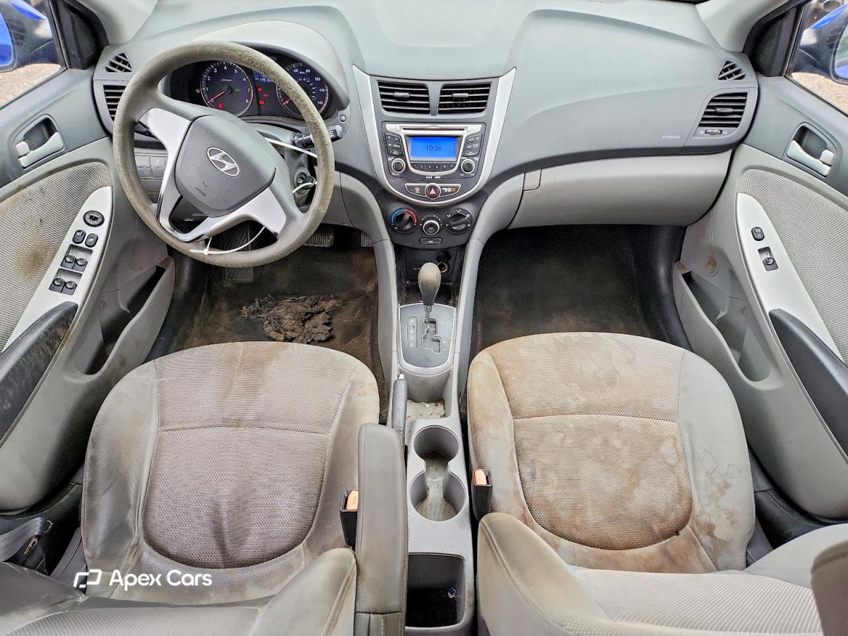 Hyundai Accent 2013