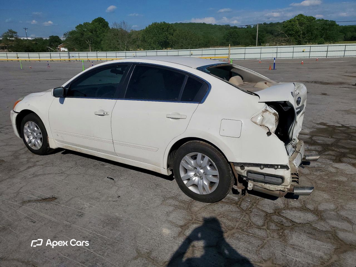 Nissan Altima 2011