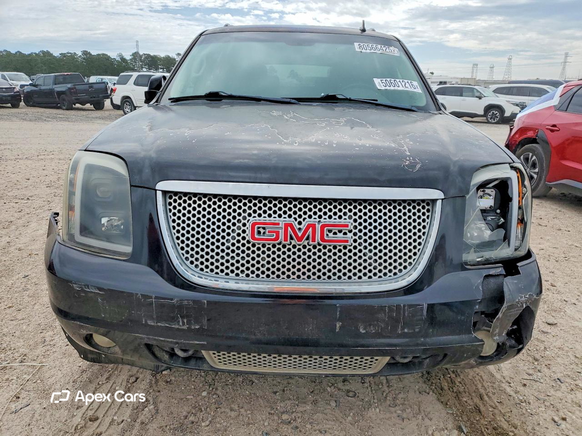 GMC Yukon 2011