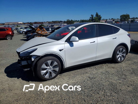 Tesla Model Y 2024 - Zdjęcie 1 z 13
