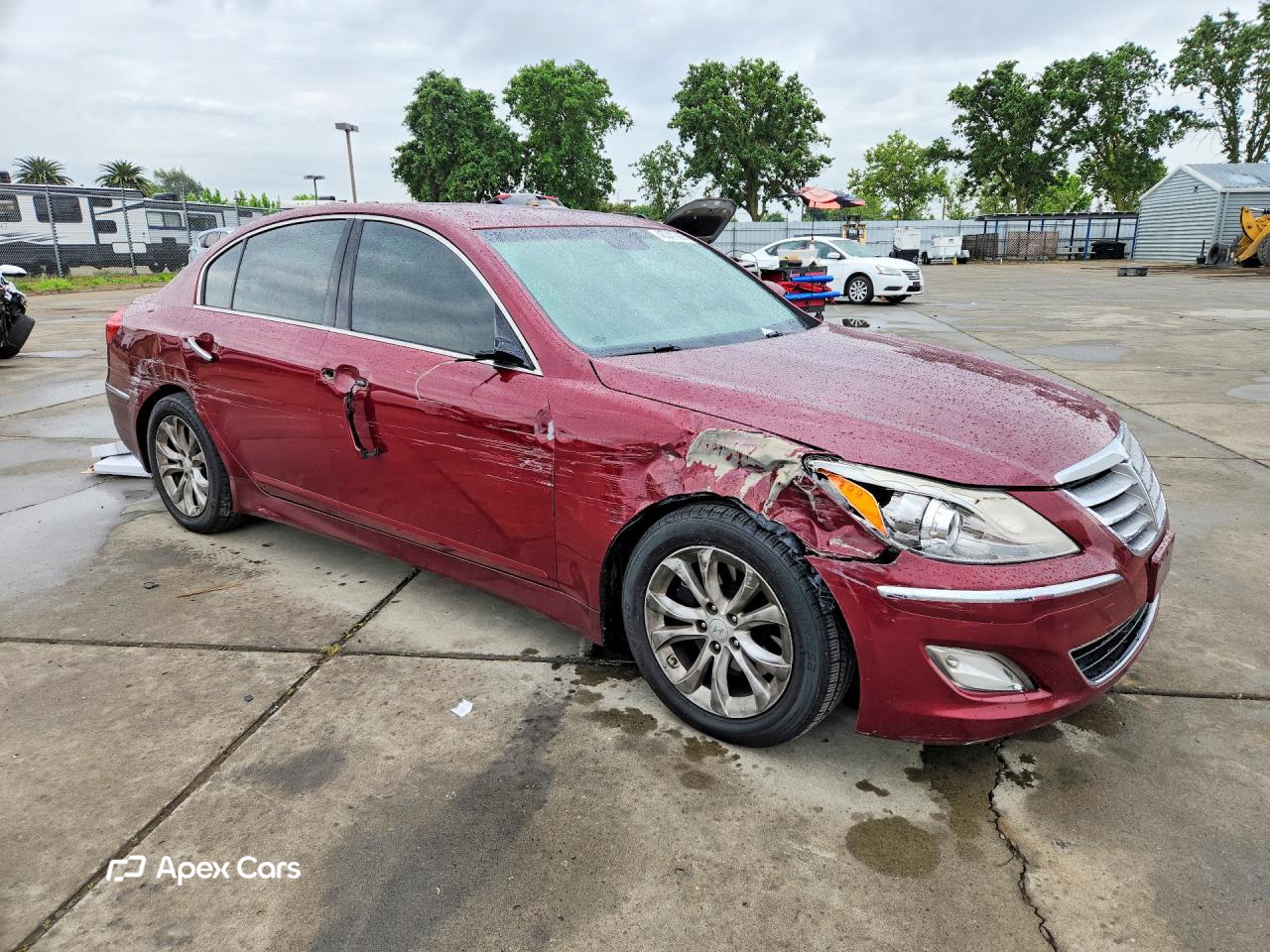 Hyundai Genesis 2013