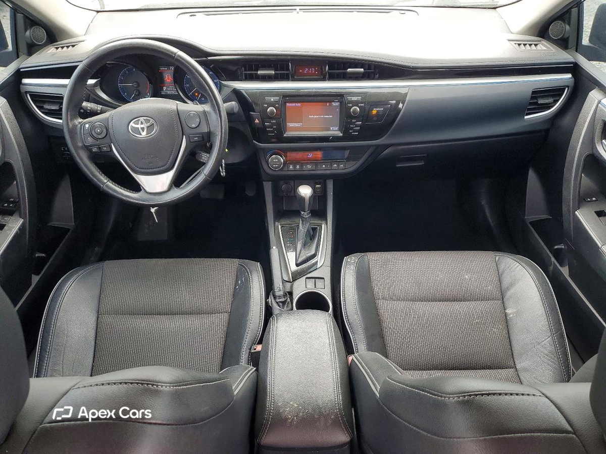 Toyota Corolla 2015