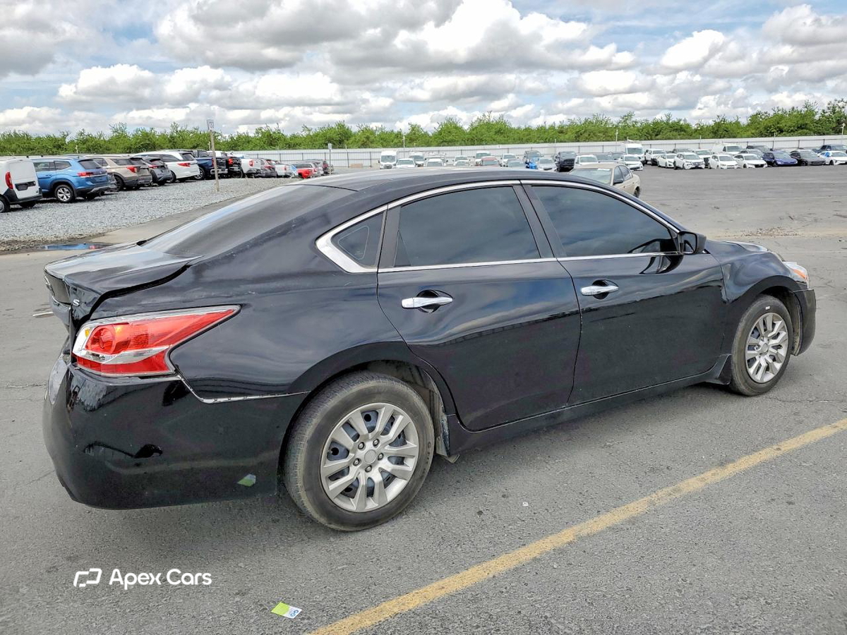 Nissan Altima 2015
