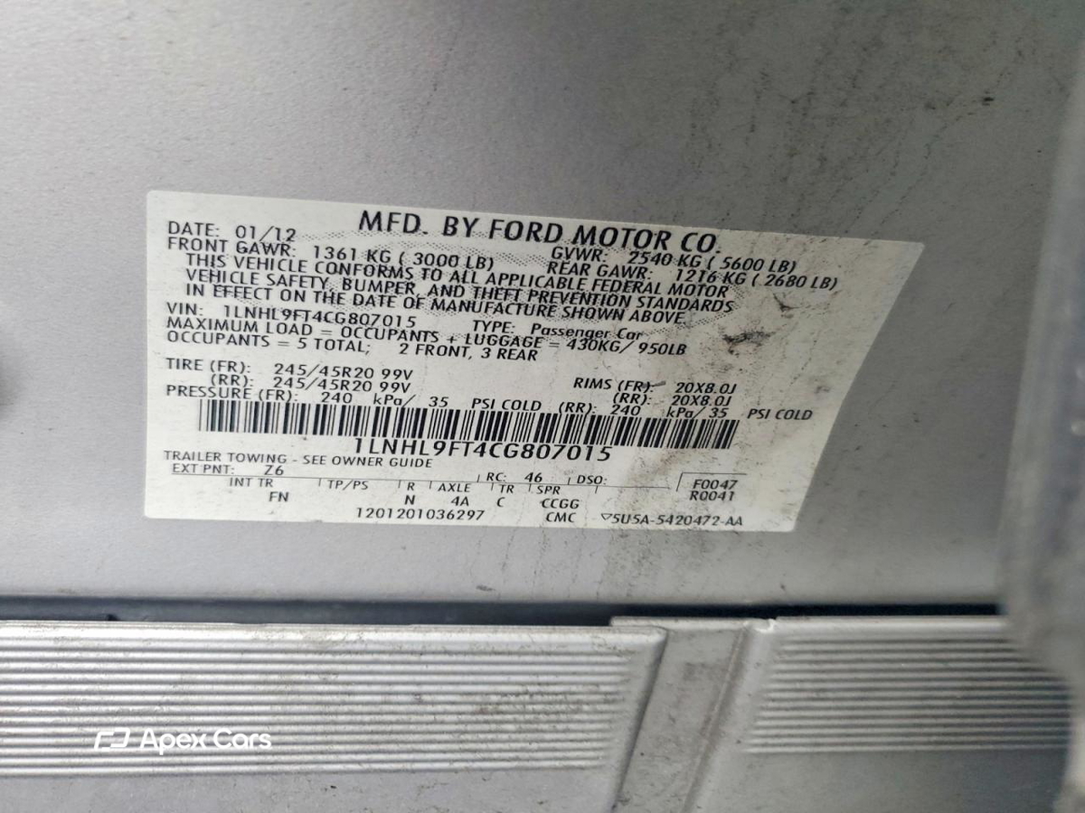 Lincoln MKS 2012