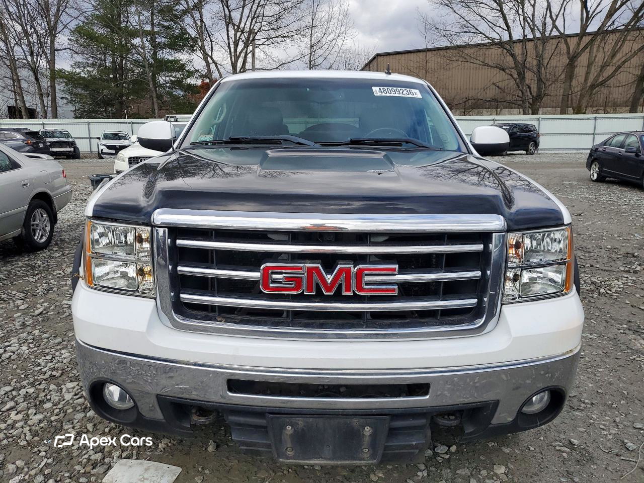 GMC Sierra 2013