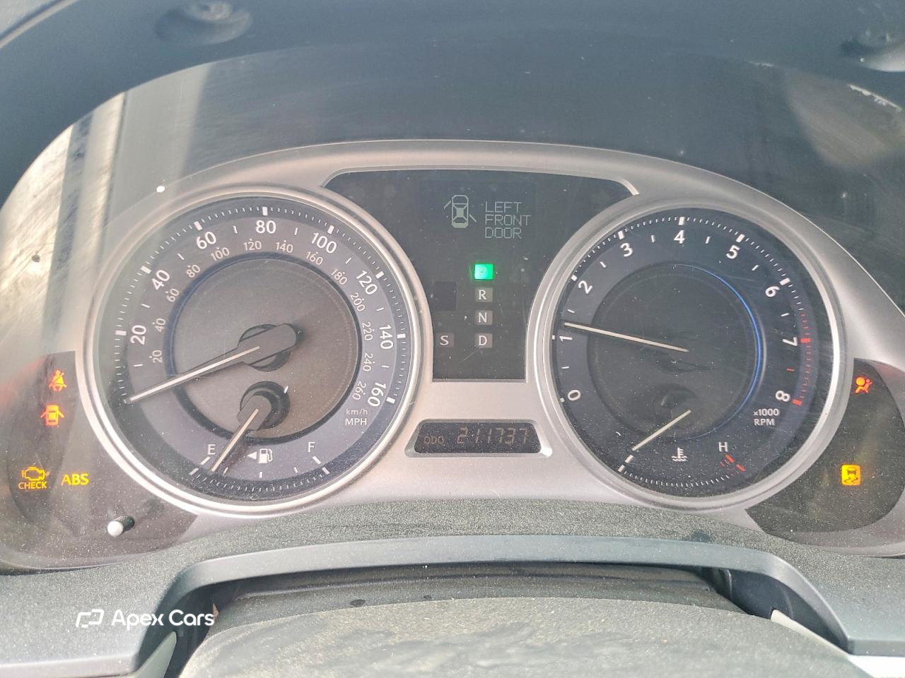Lexus IS 2010