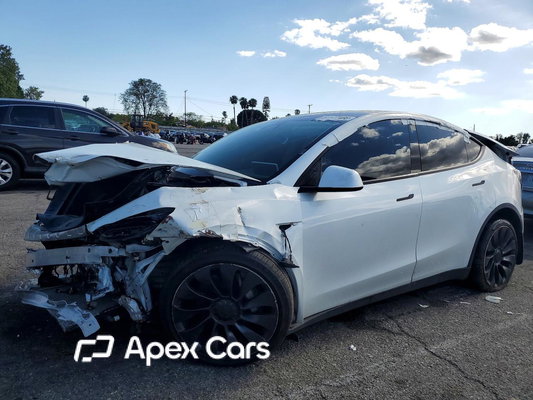 Tesla Model Y 2023 - Zdjęcie 1 z 13