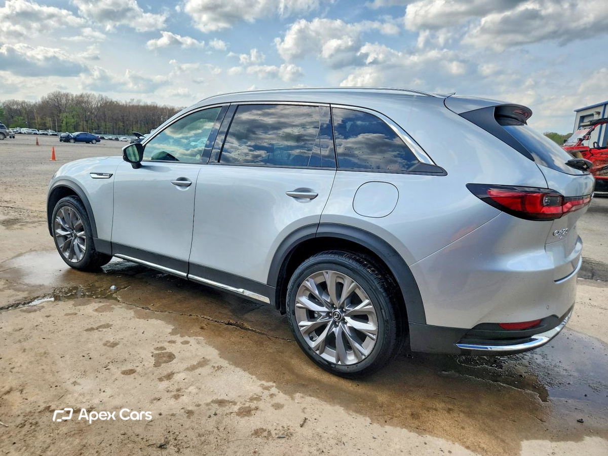 Mazda CX-90 2025