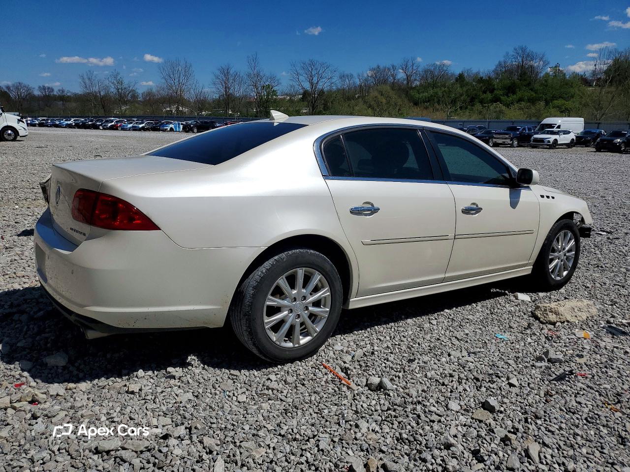 Buick Lucerne 2011