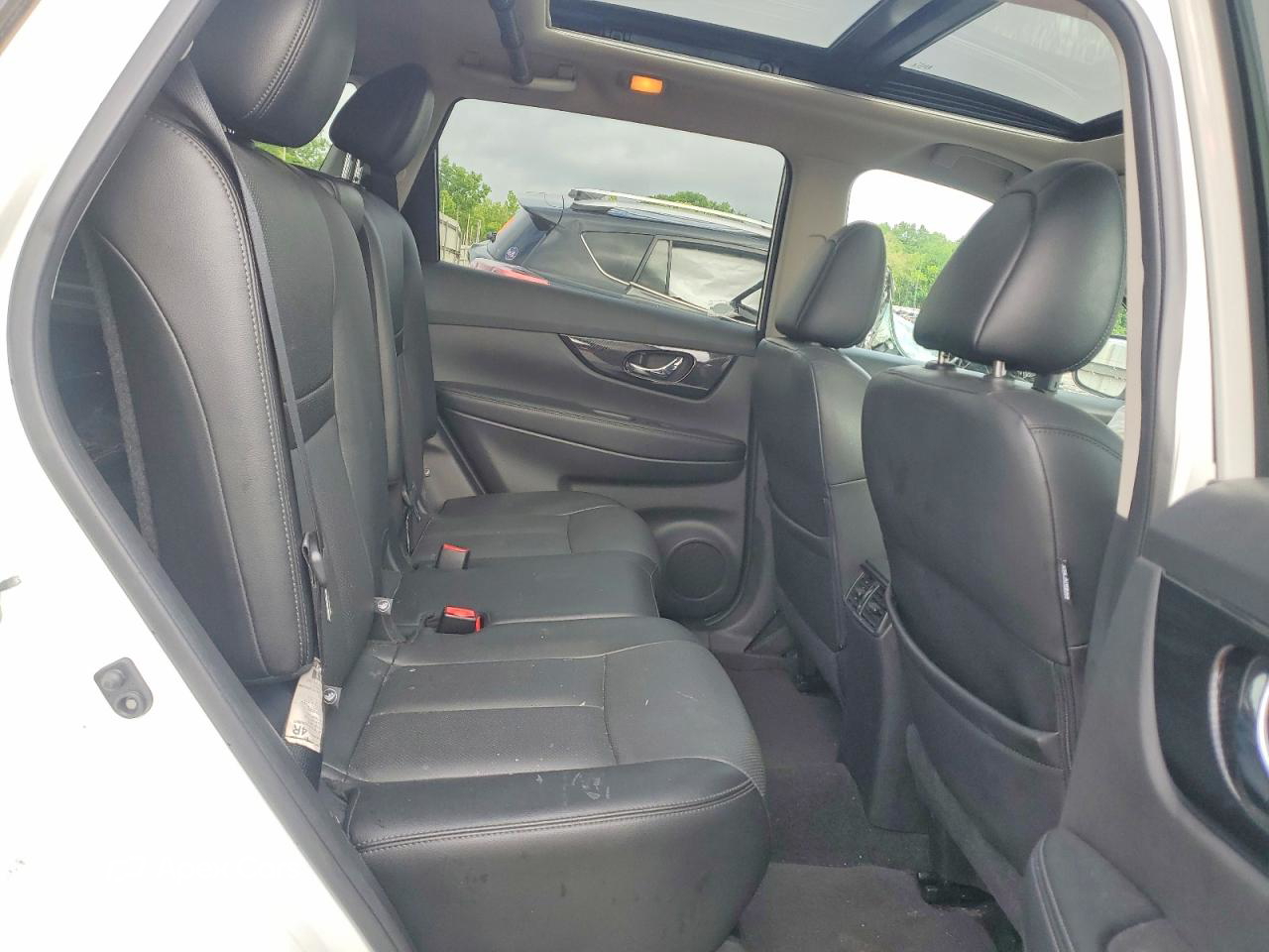 Nissan Rogue 2017
