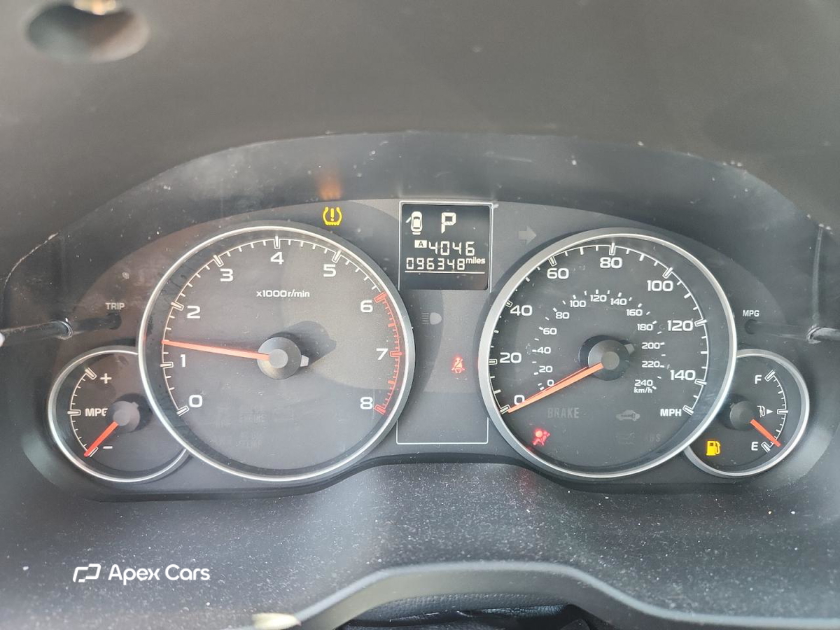 Subaru Legacy 2014