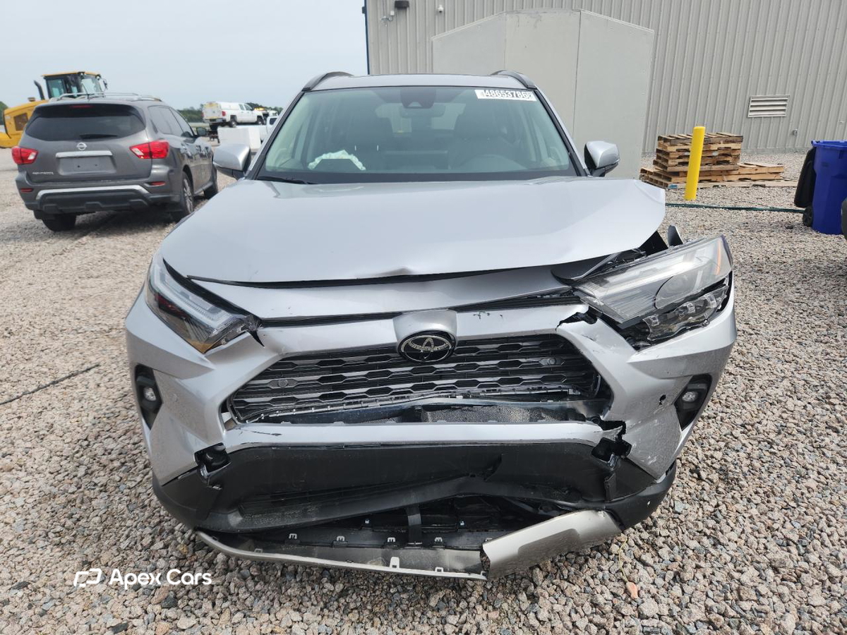 Toyota RAV 4 2025