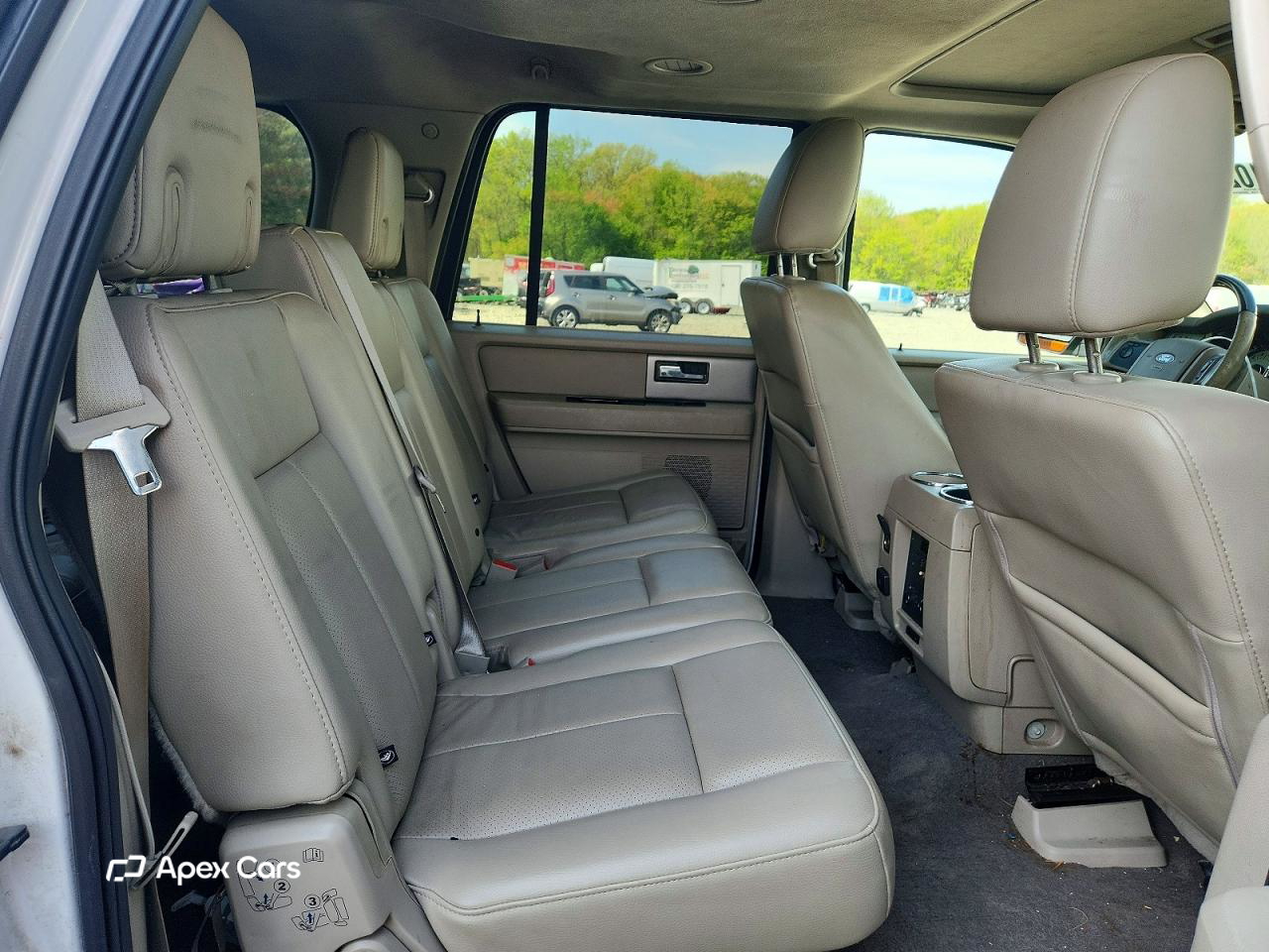 Ford Expedition 2014