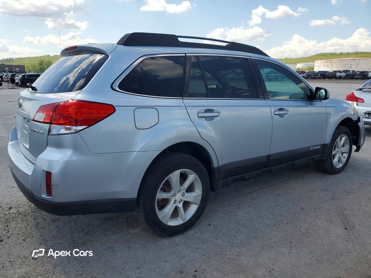 Subaru Outback 2013