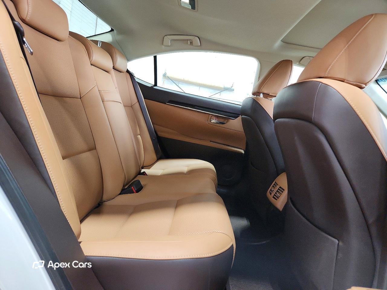 Lexus ES 2018
