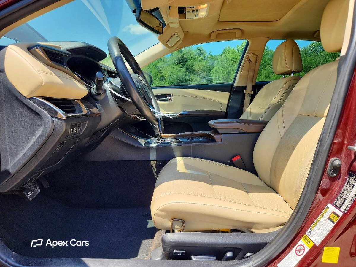 Toyota Avalon 2013