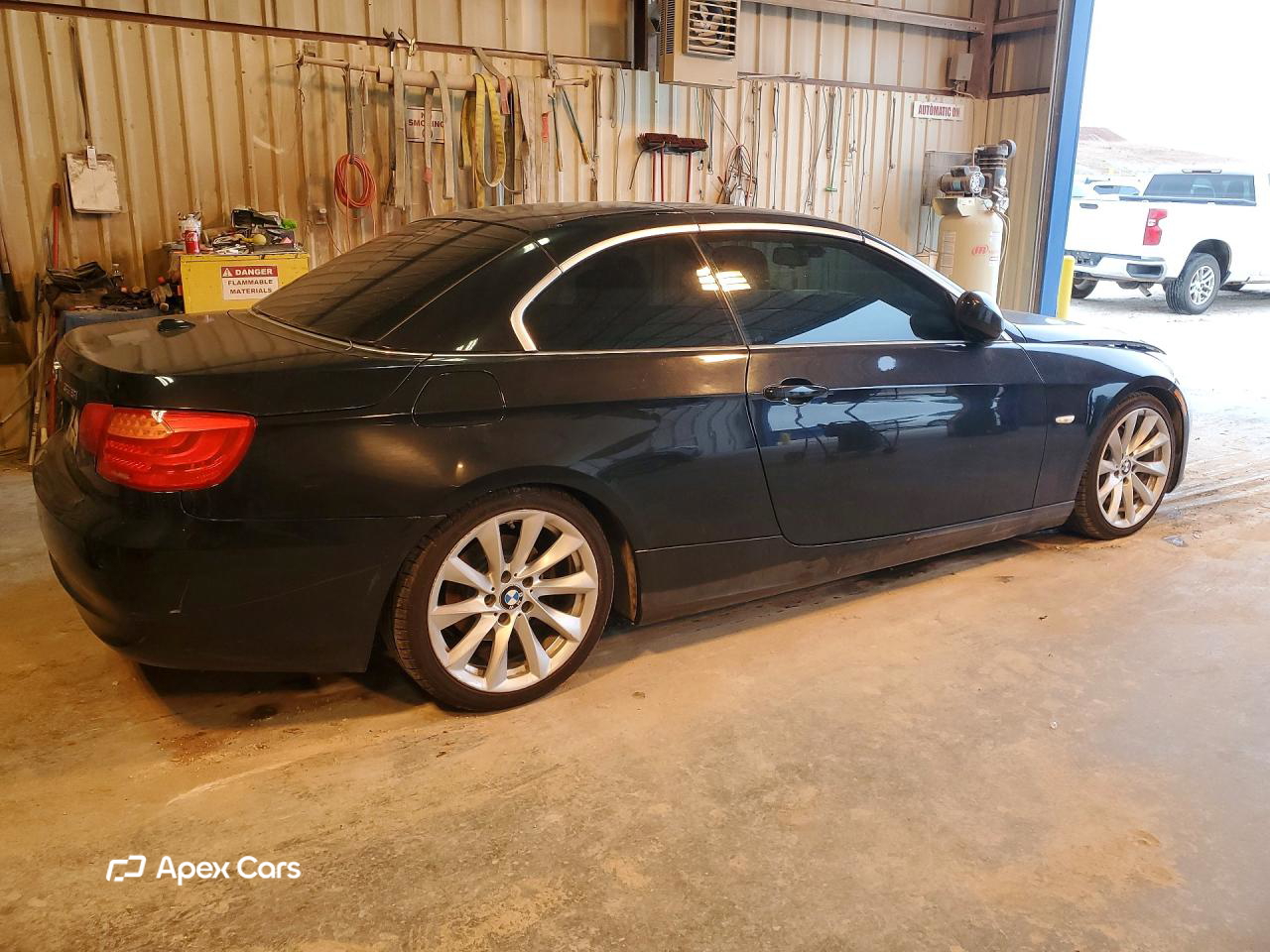 BMW Series 3 2011