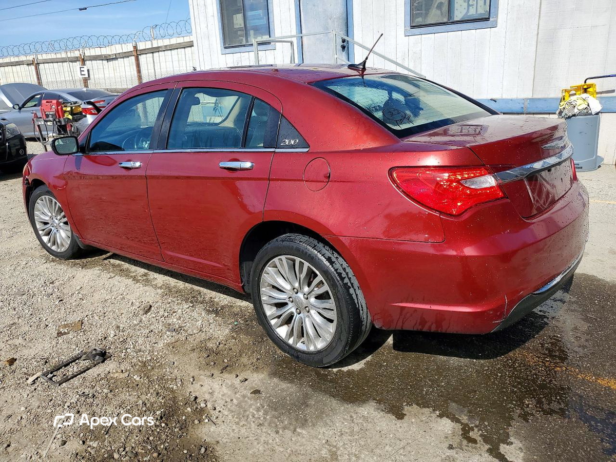 Chrysler 200 2012