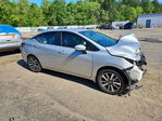 Nissan Versa 2021