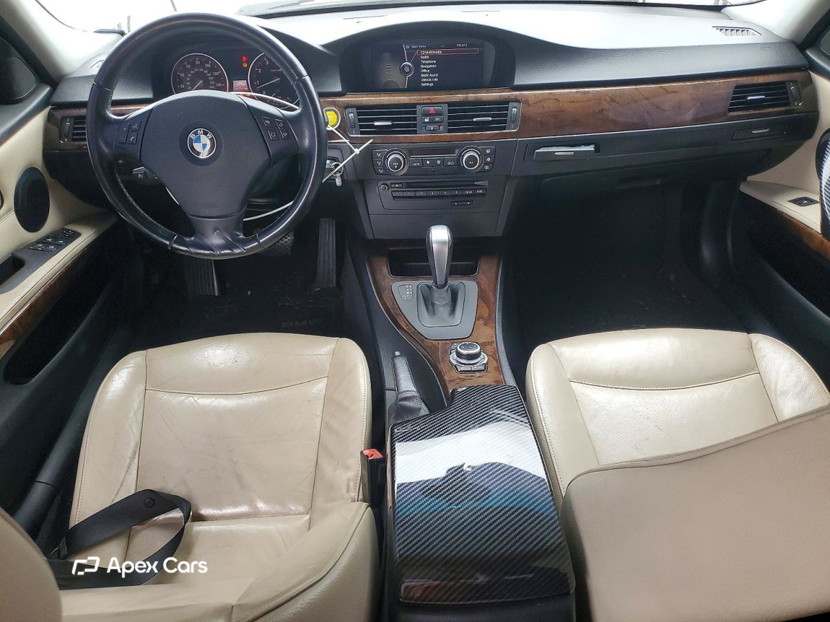 BMW Series 3 2011