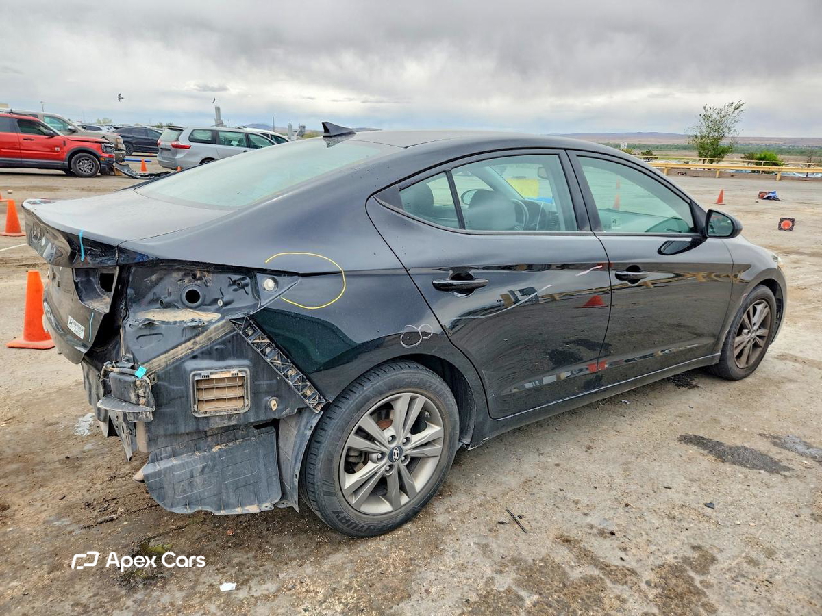 Hyundai Elantra 2018