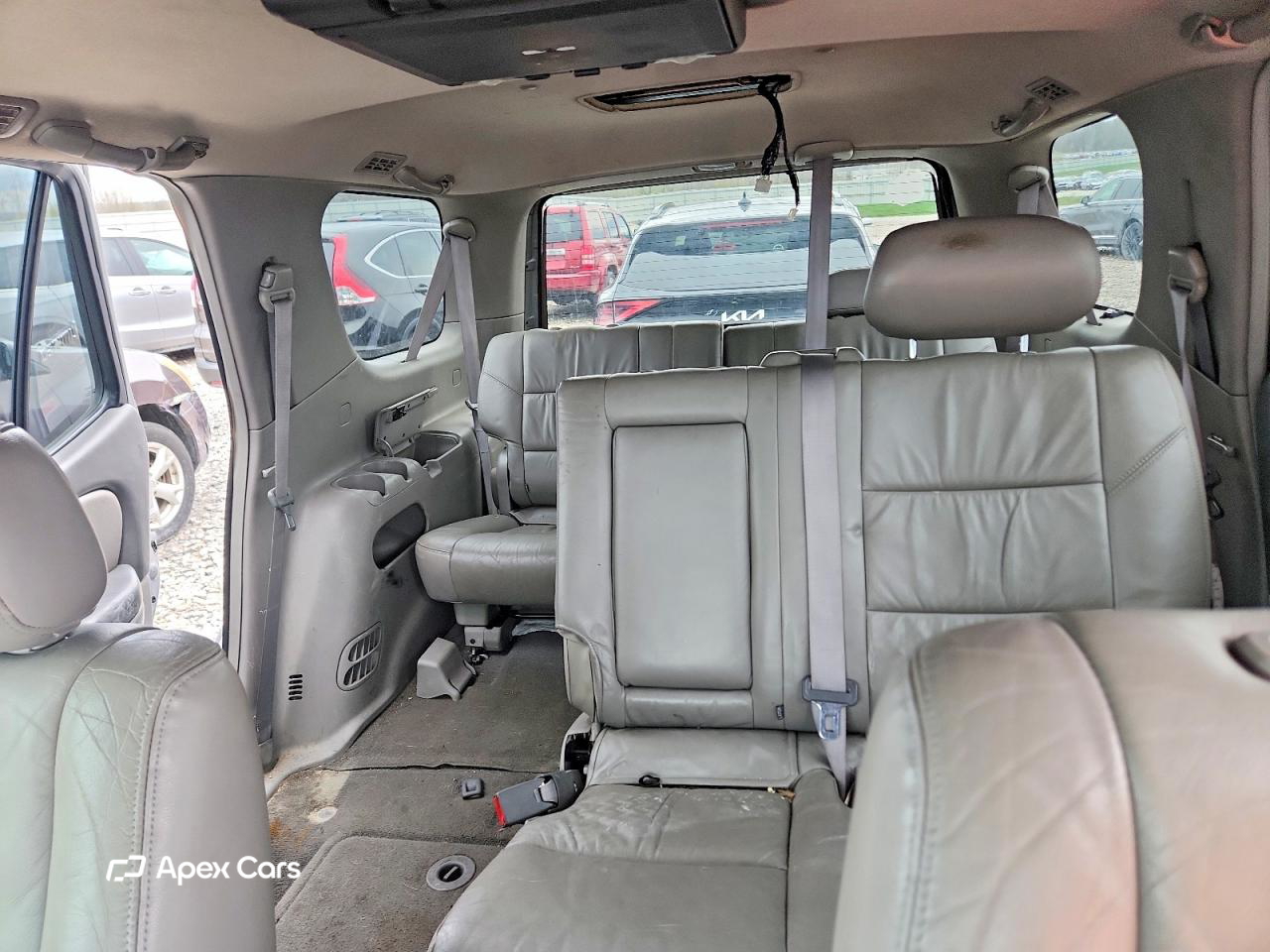 Toyota Sequoia 2003