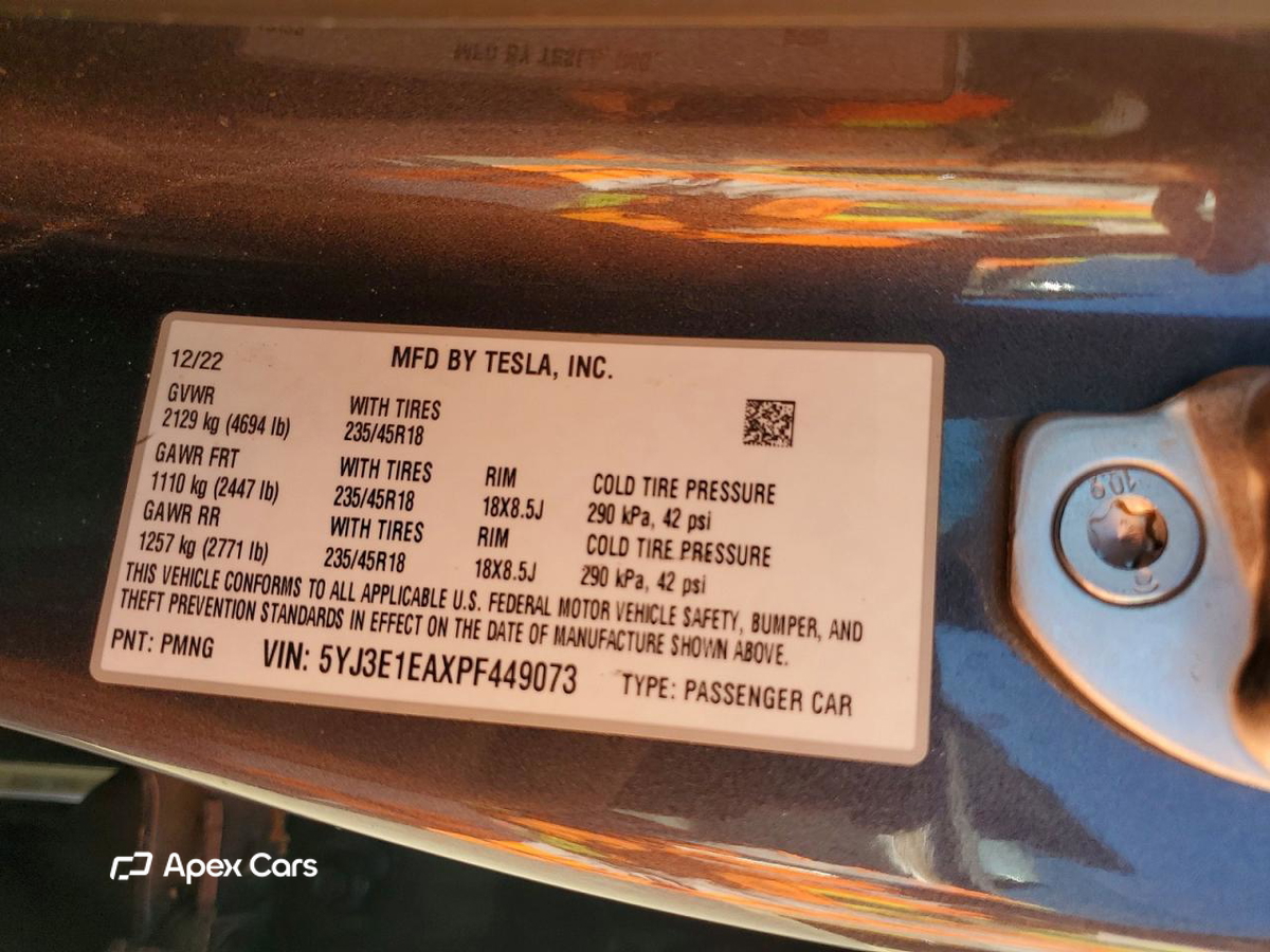 Tesla Model 3 2023