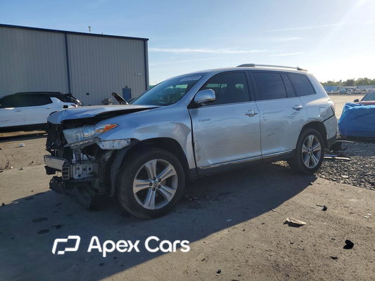 Toyota Highlander 2012 - Image 1 of 14