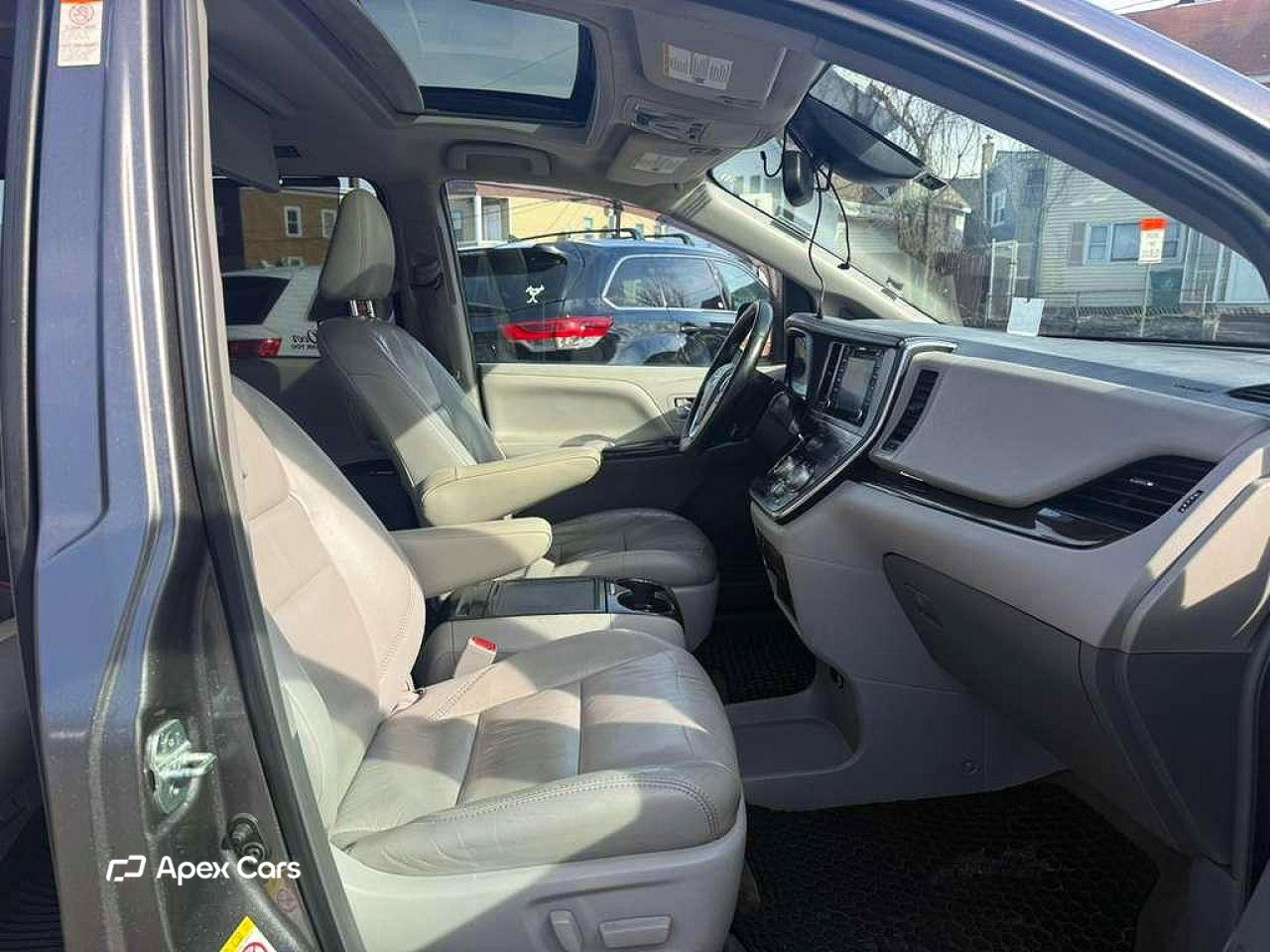 Toyota Sienna 2018