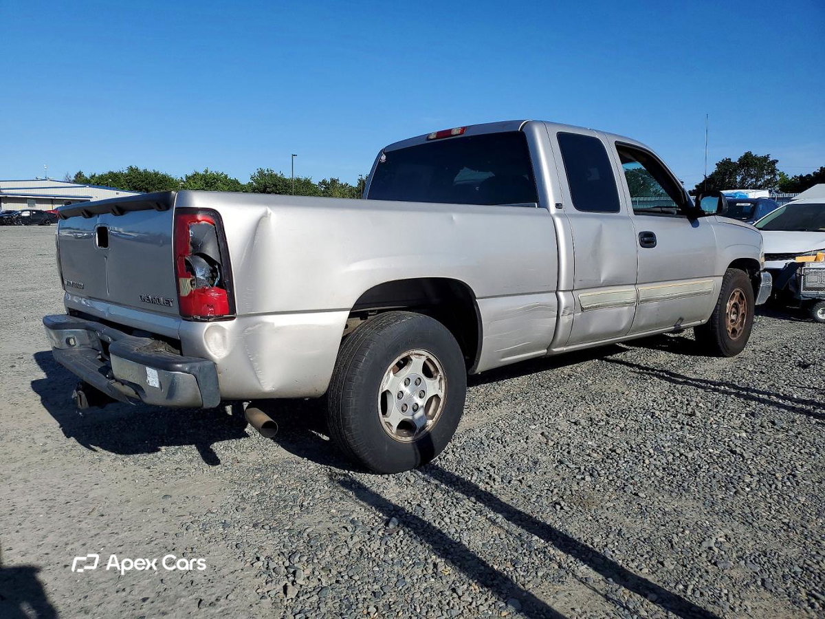 Chevrolet Silverado 2004